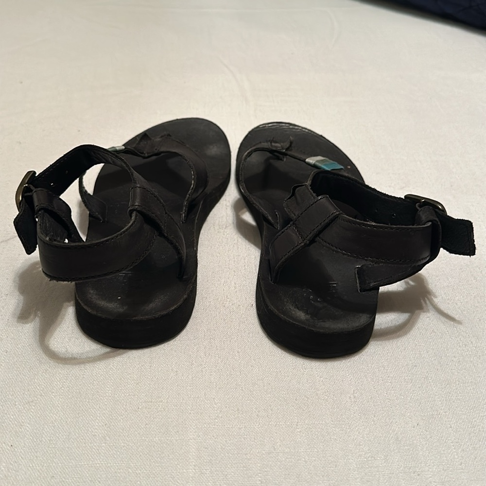 Black Teva sandals 🖤 - Picture 5 of 6